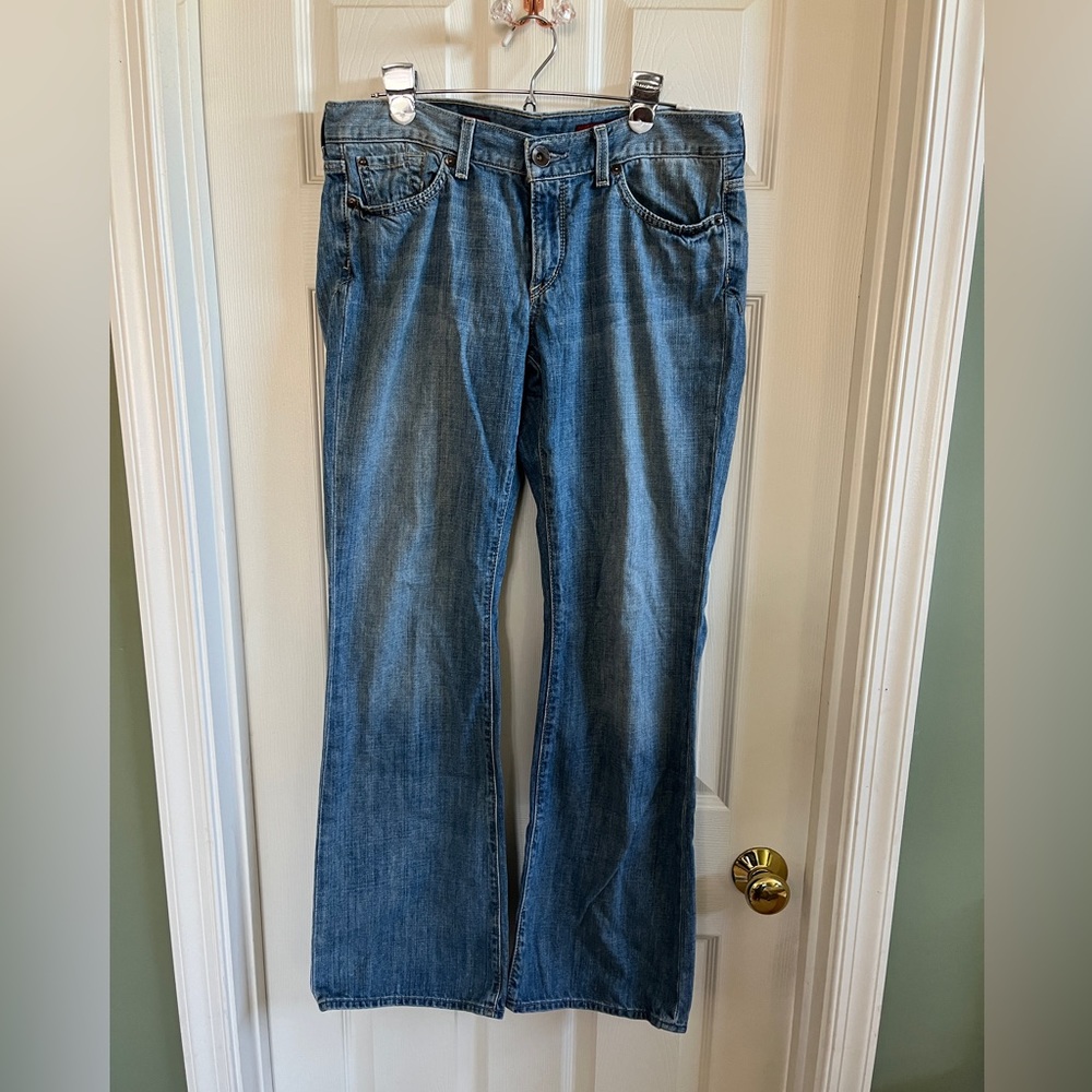 Express Women’s Bootcut Jeans Size 31